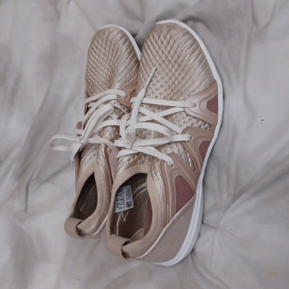 Adidas x Stella McCartney sneaker